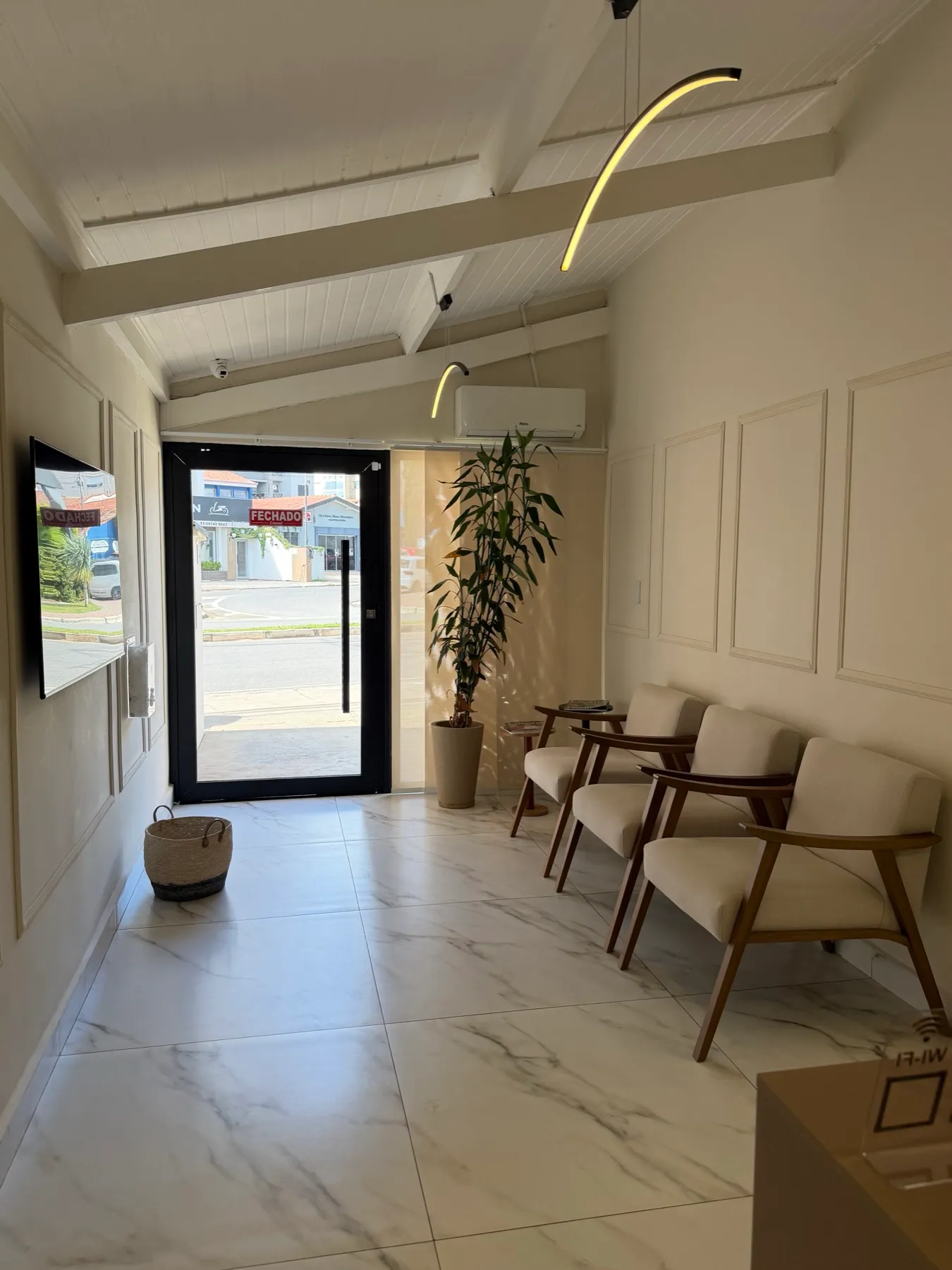 Recepção da MDL Odontologia Estética em Atibaia